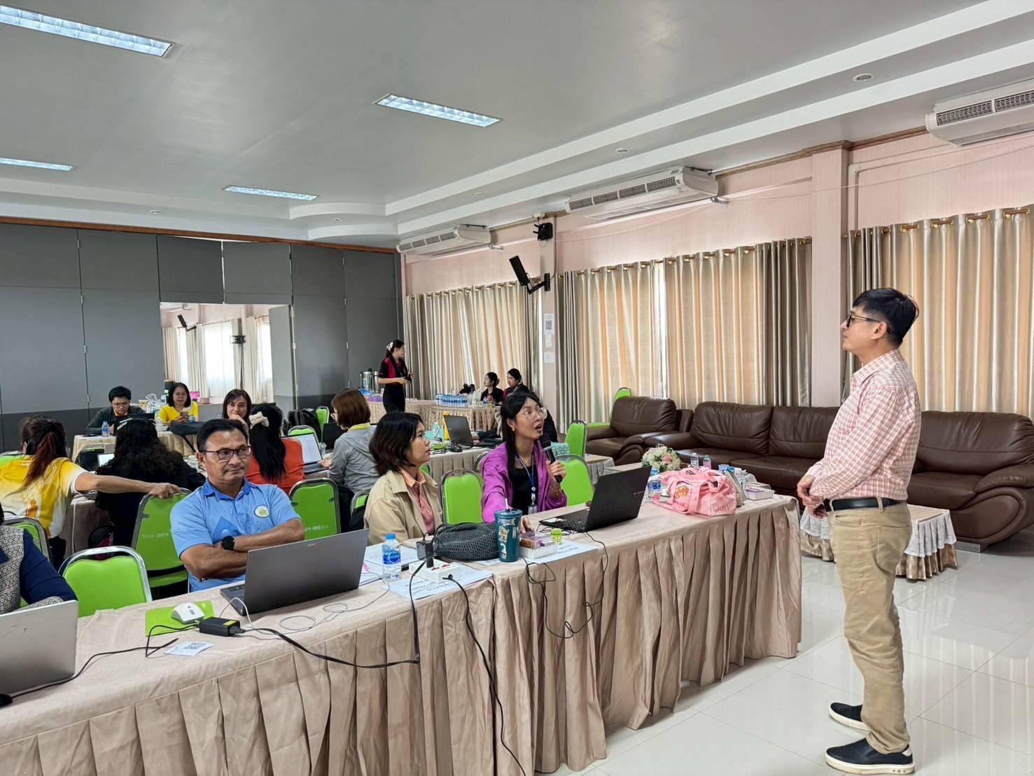 รูปภาพประกอบ